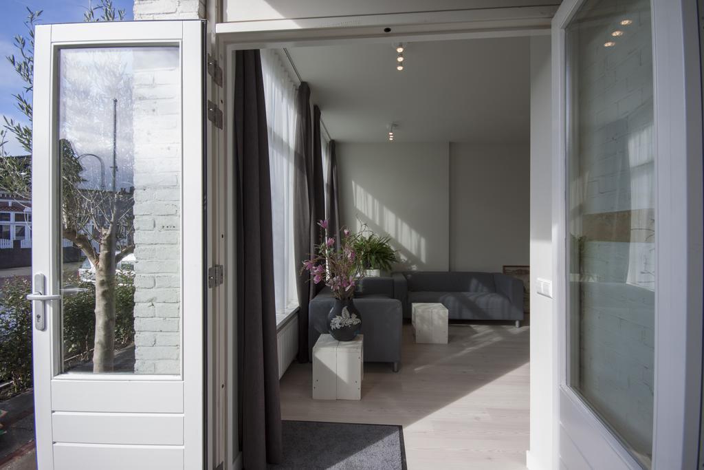 Savina City Centre Apartment Near Beach, Station And Shops 잔드보르트 객실 사진