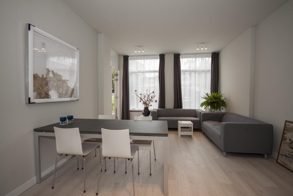 Savina City Centre Apartment Near Beach, Station And Shops 잔드보르트 객실 사진